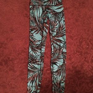 Lululemon yoga/workout leggings